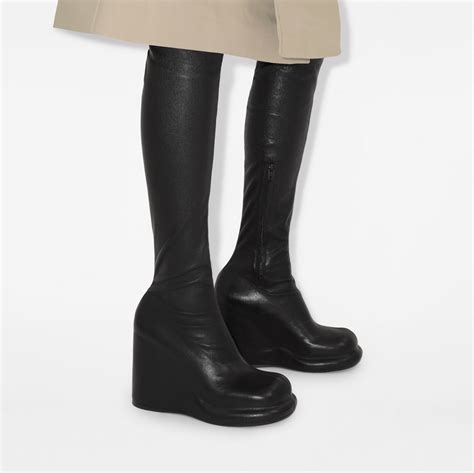 Leather Pillar High Boots in Black 